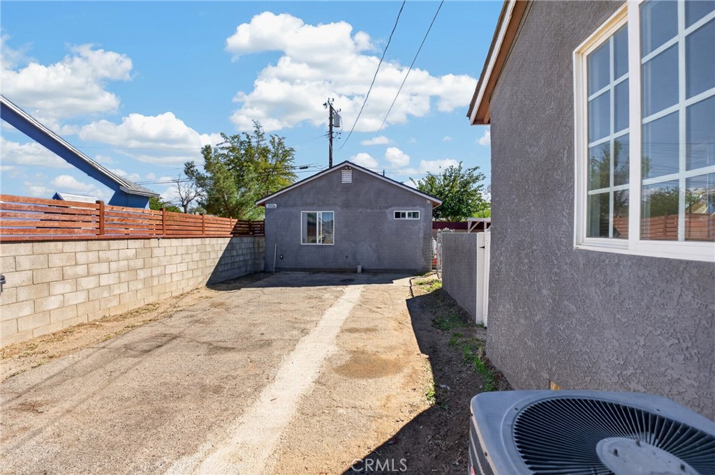 Property photo 25
