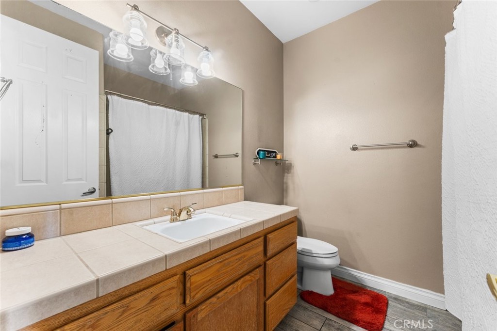 Property photo 33