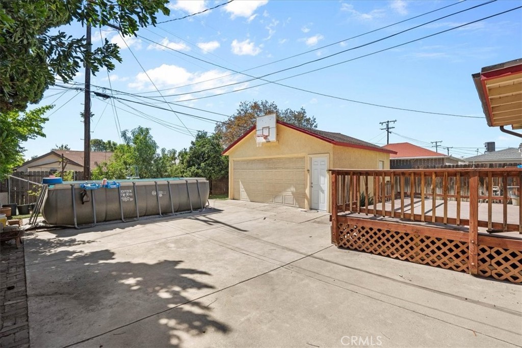 Property photo 31