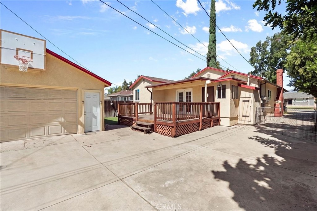 Property photo 32