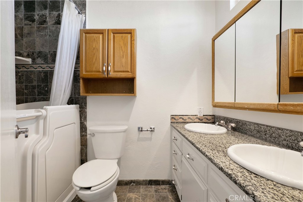 Property photo 30