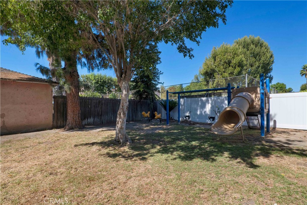Property photo 43