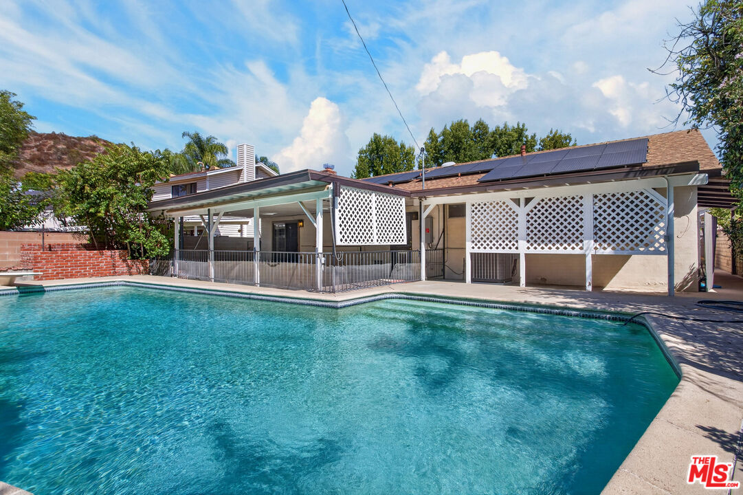 Property photo 28