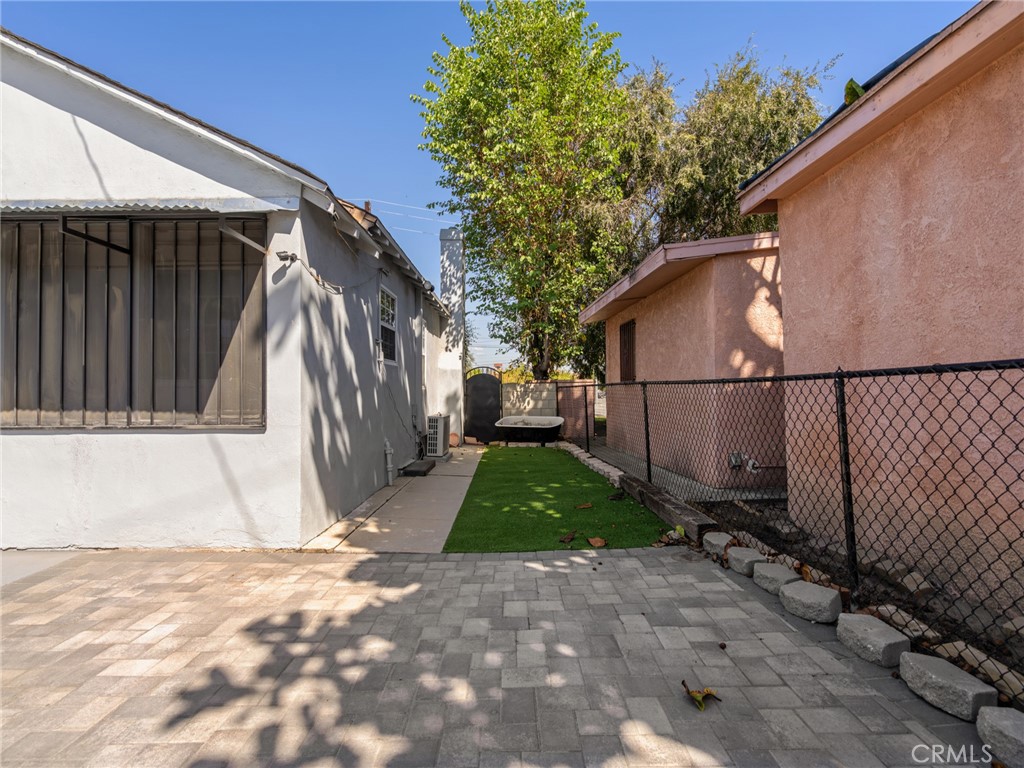 Property photo 32