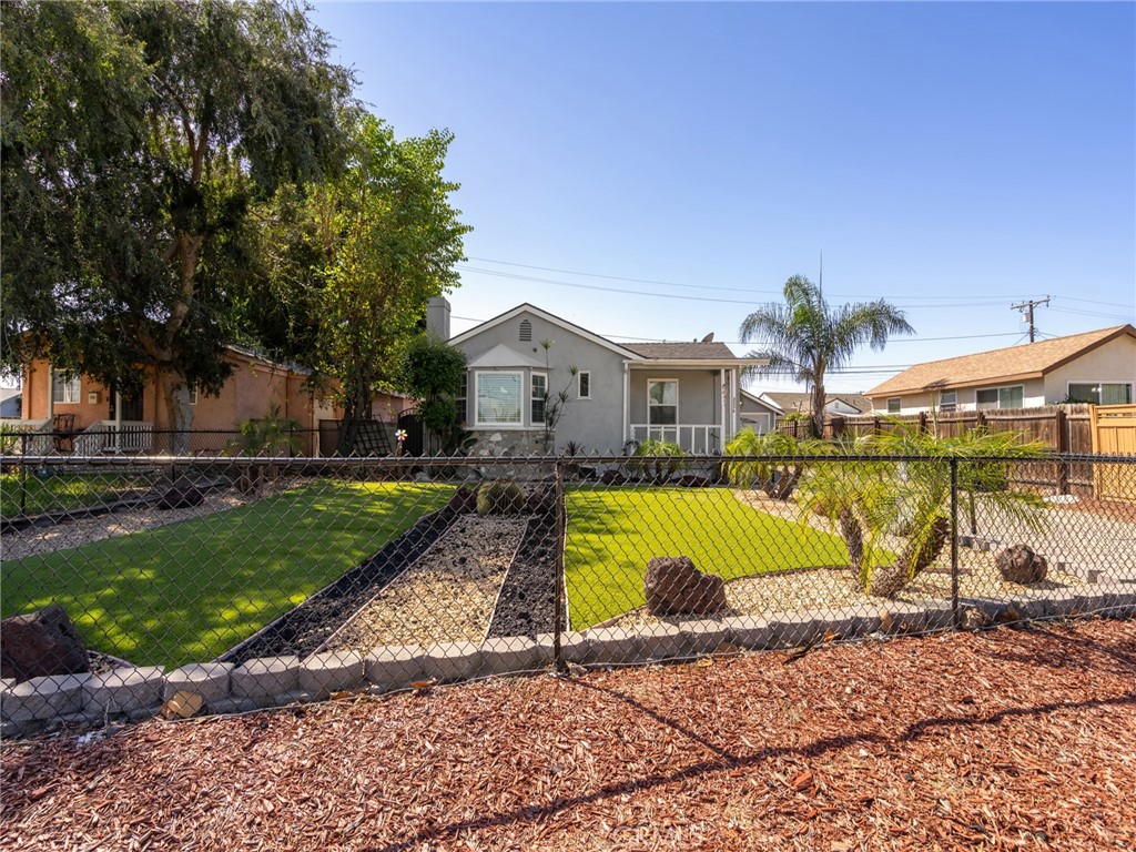 Property photo 35