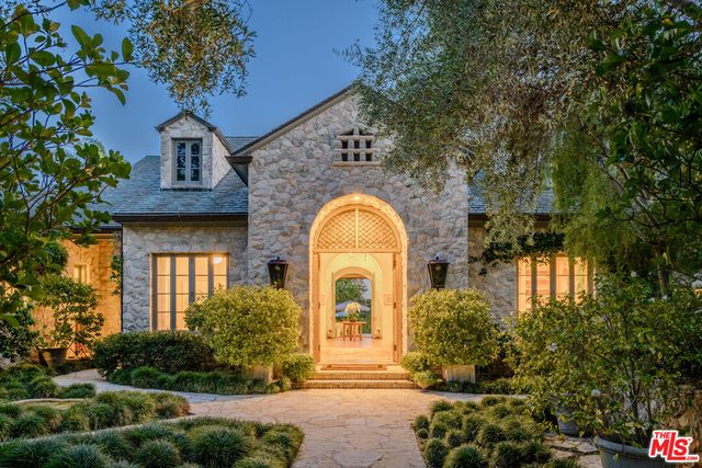 Property photo 23
