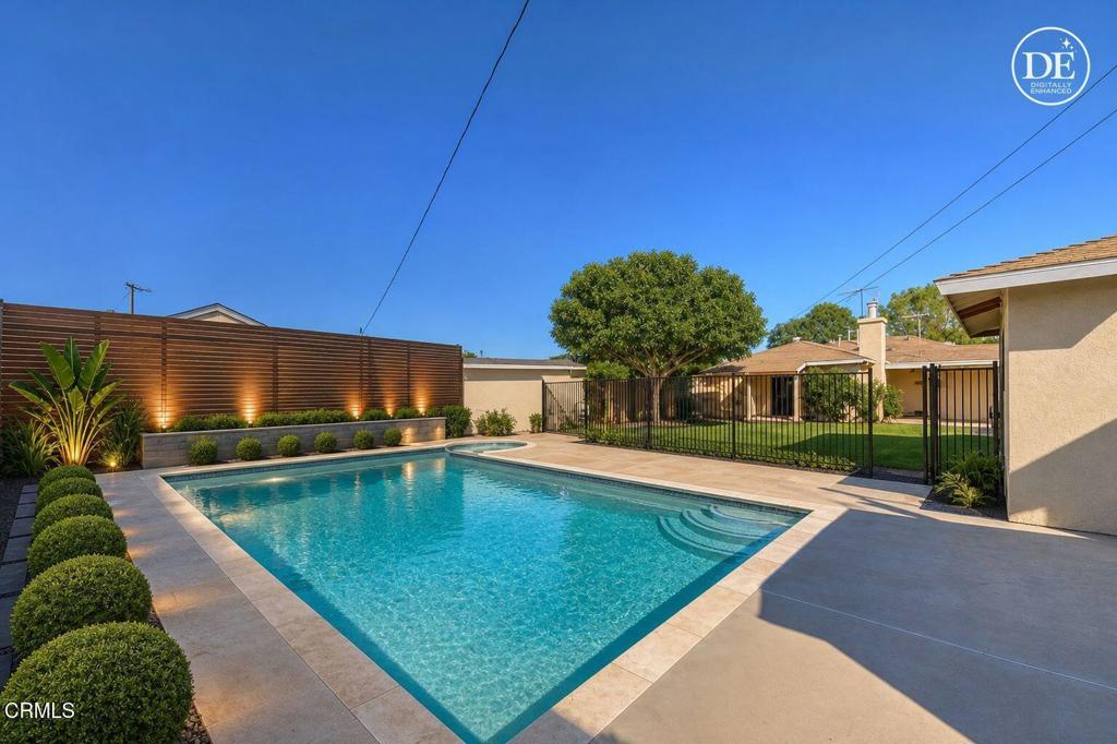 Property photo 30