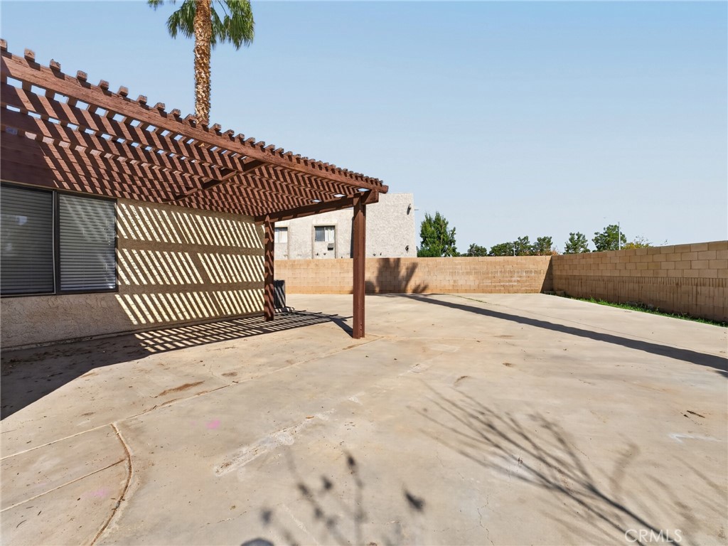 Property photo 28