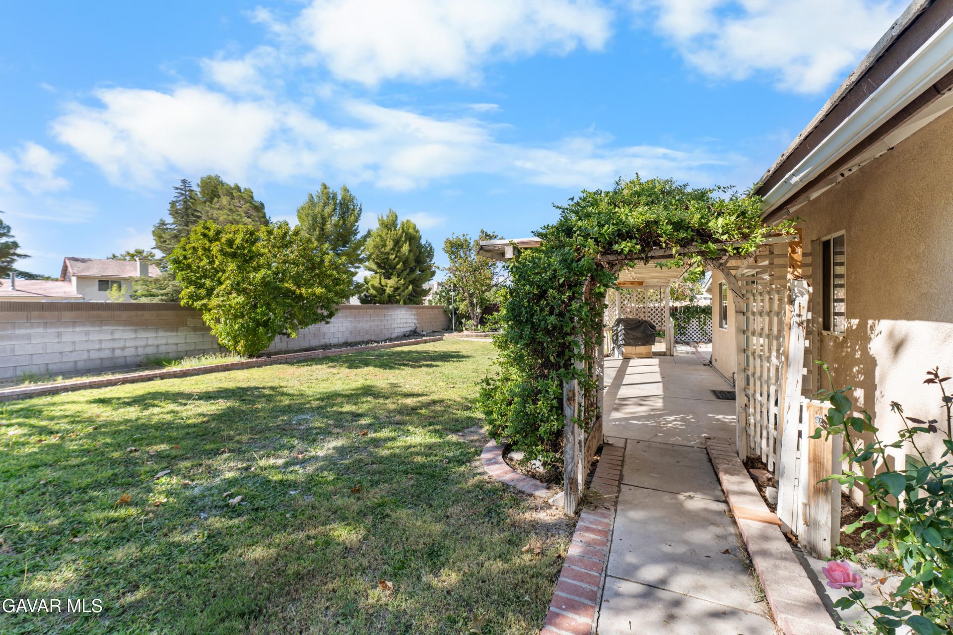 Property photo 31