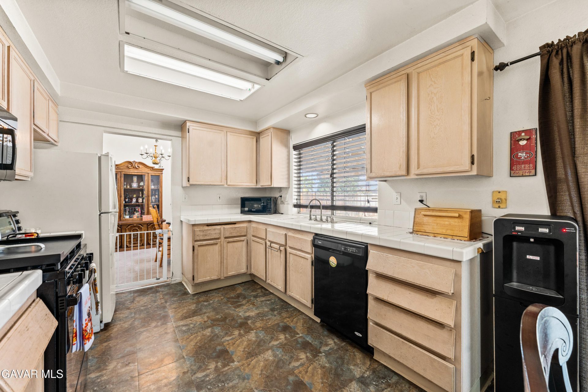 Property photo 25