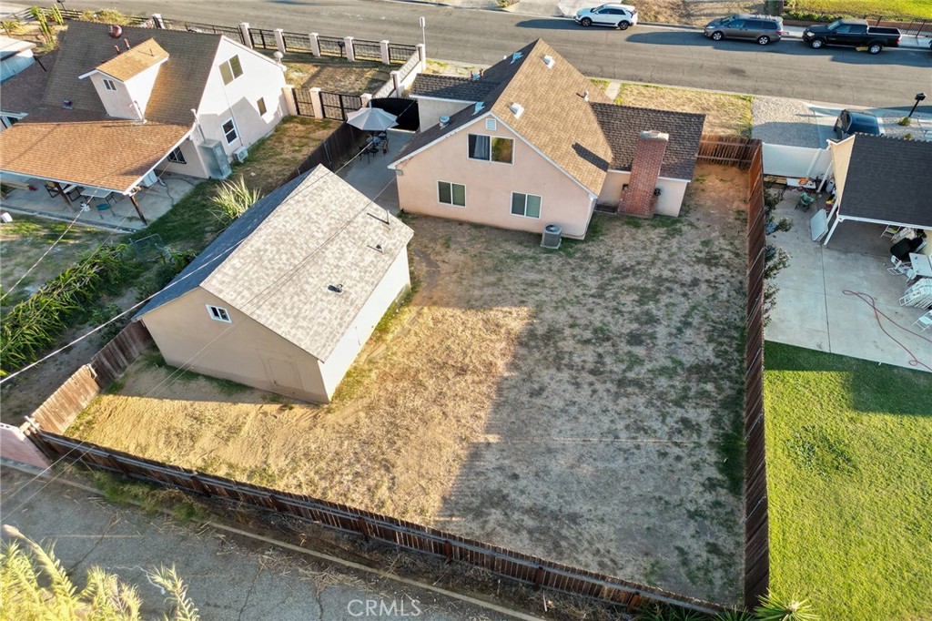 Property photo 37