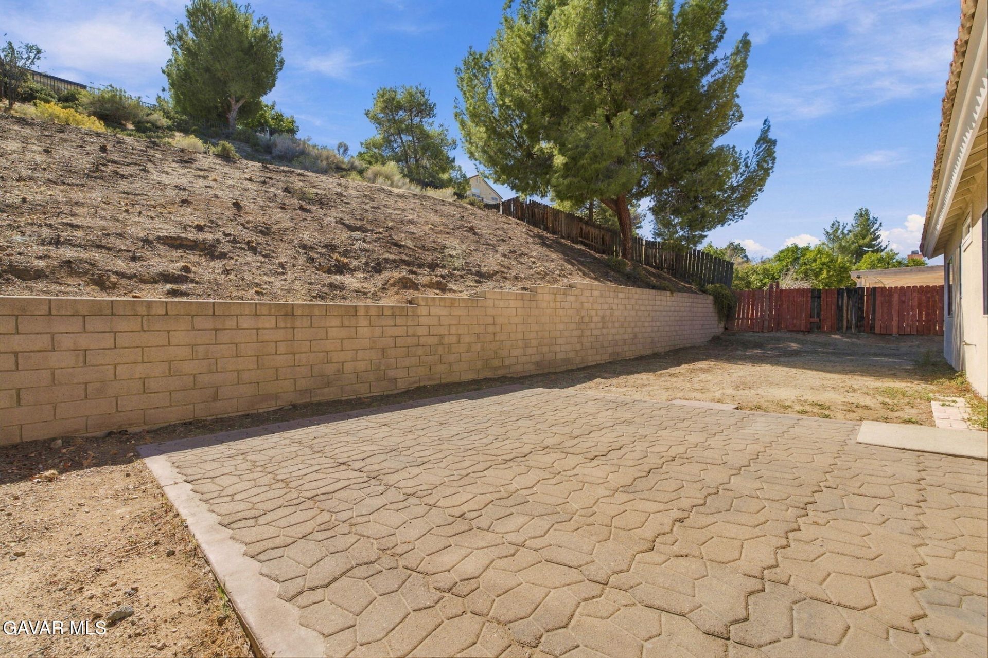 Property photo 32