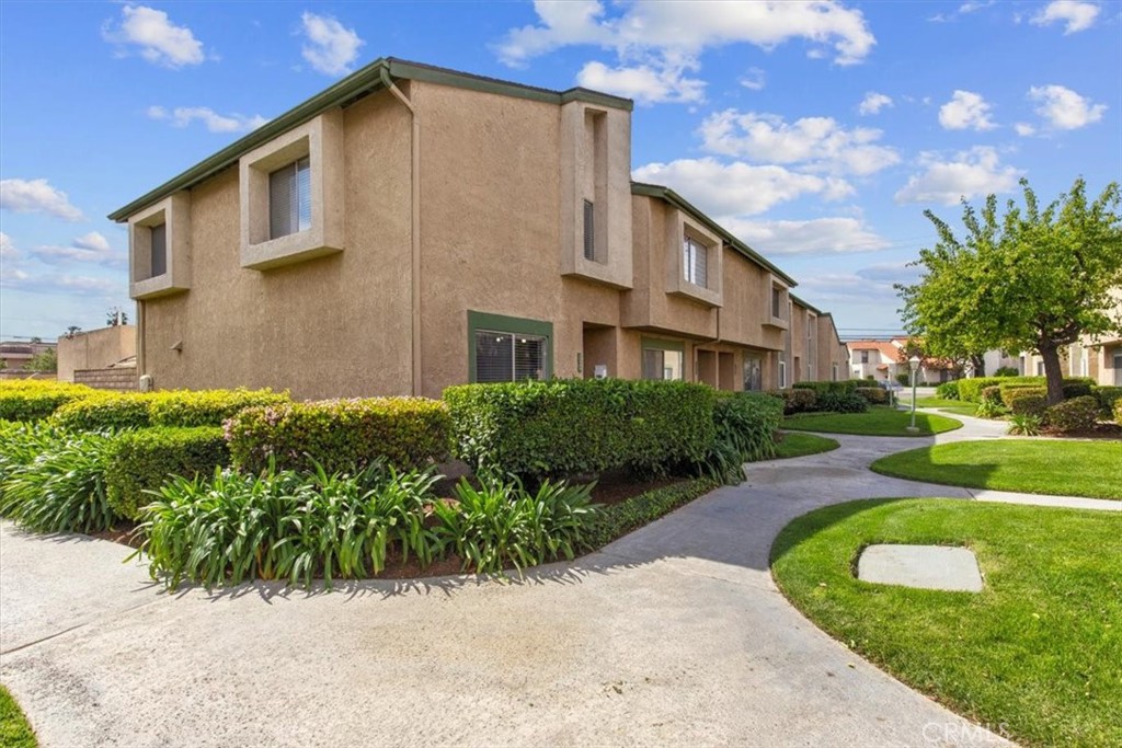 Property photo 33