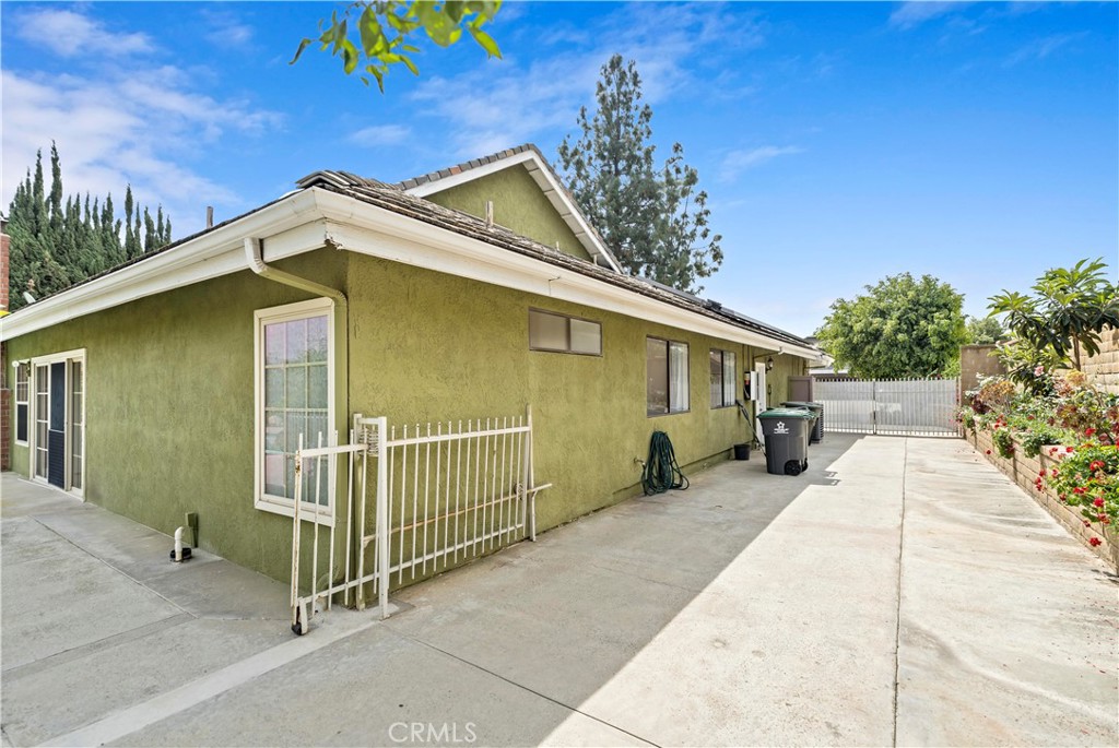 Property photo 24