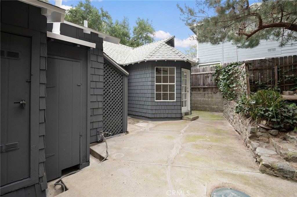 Property photo 24