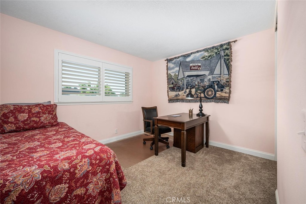 Property photo 44