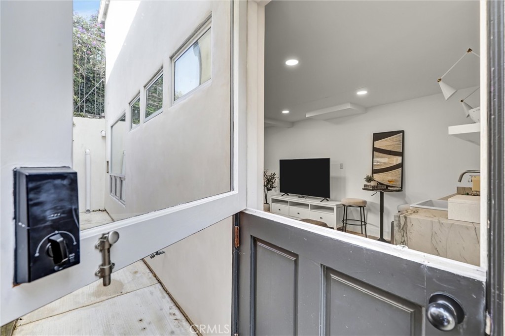 Property photo 31