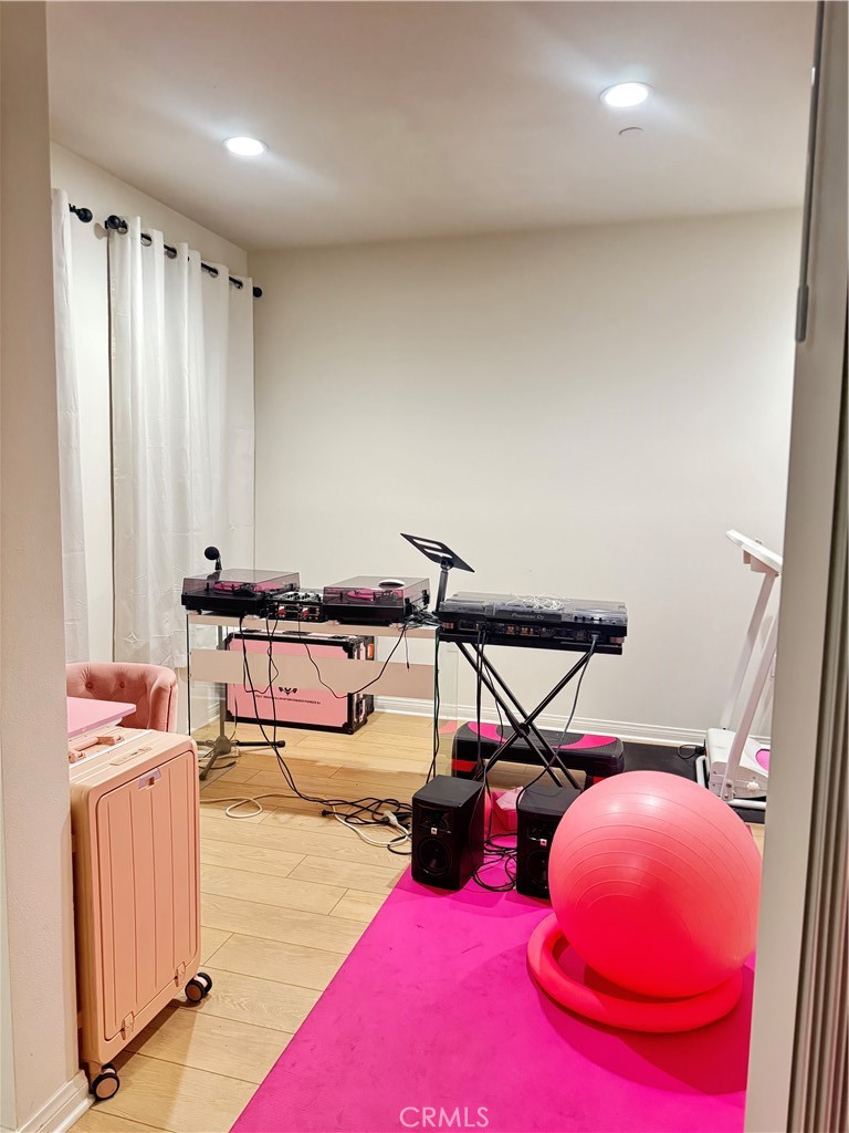 Property photo 25