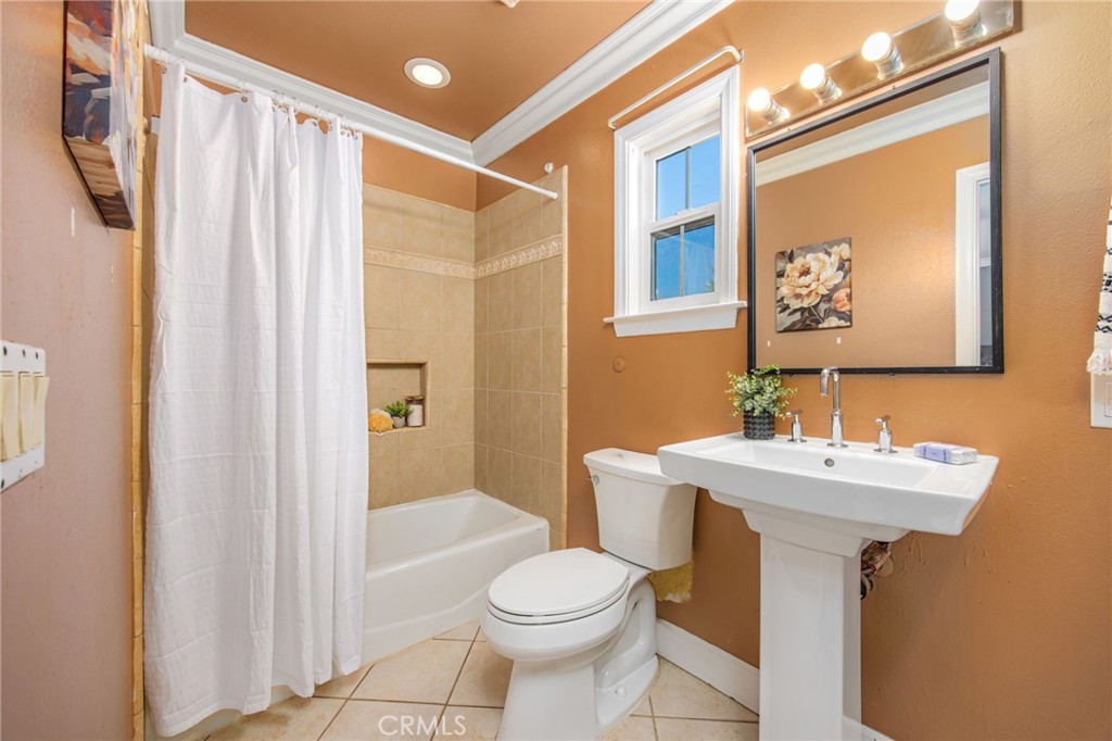 Property photo 24