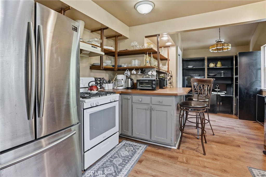 Property photo 44