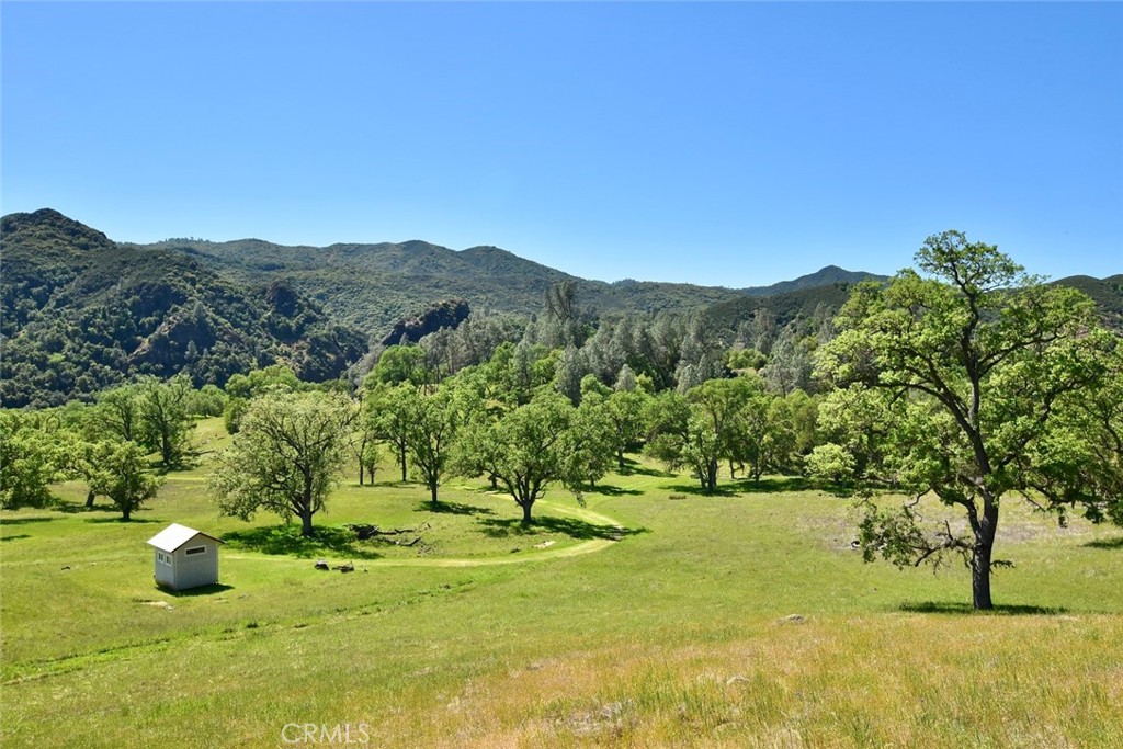 Property photo 28