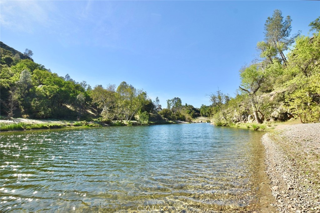 Property photo 40