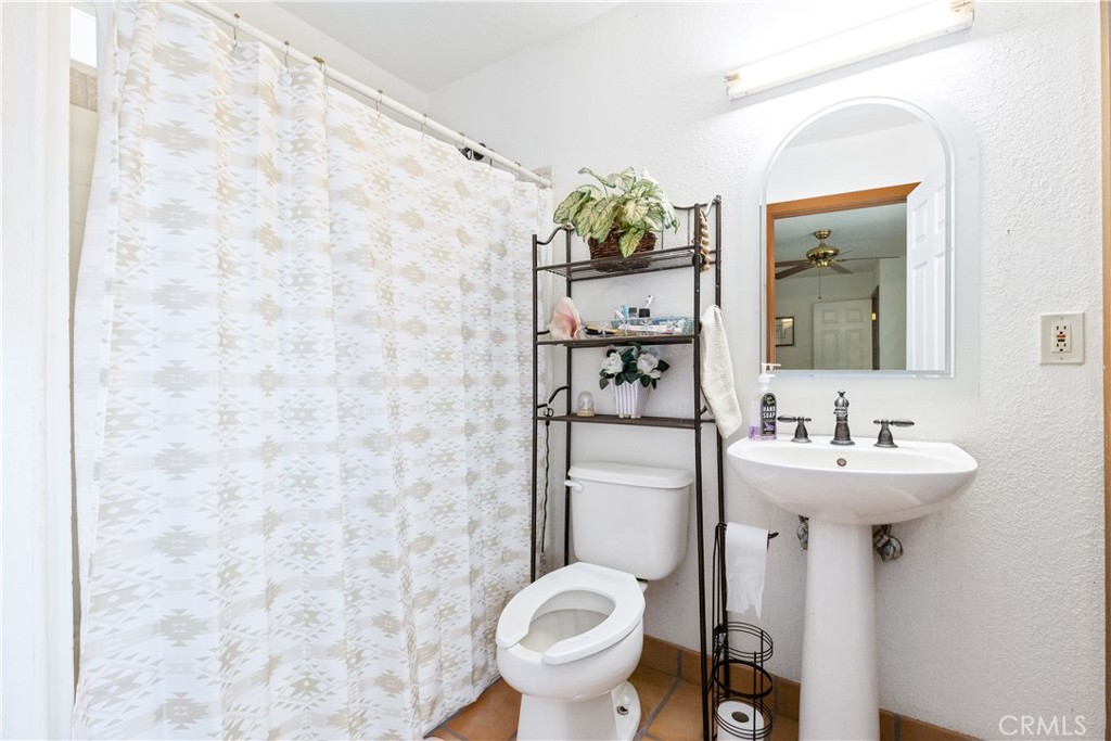 Property photo 32