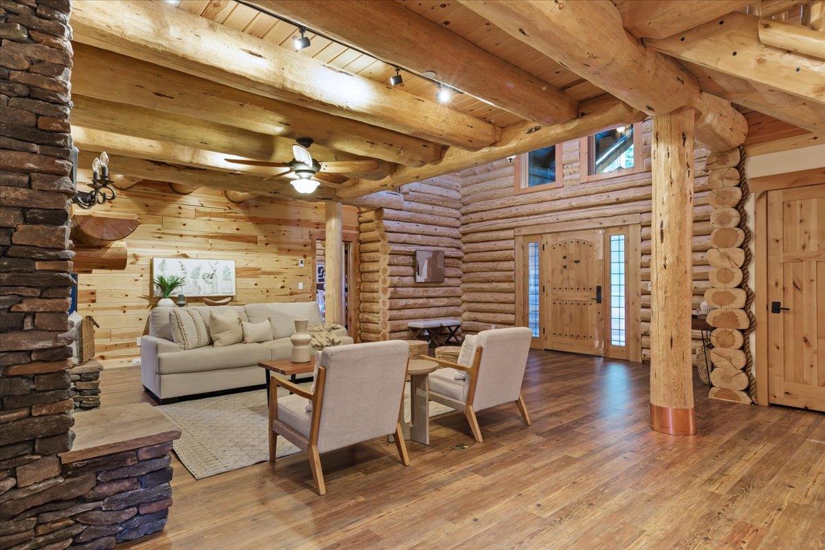 Property photo 43