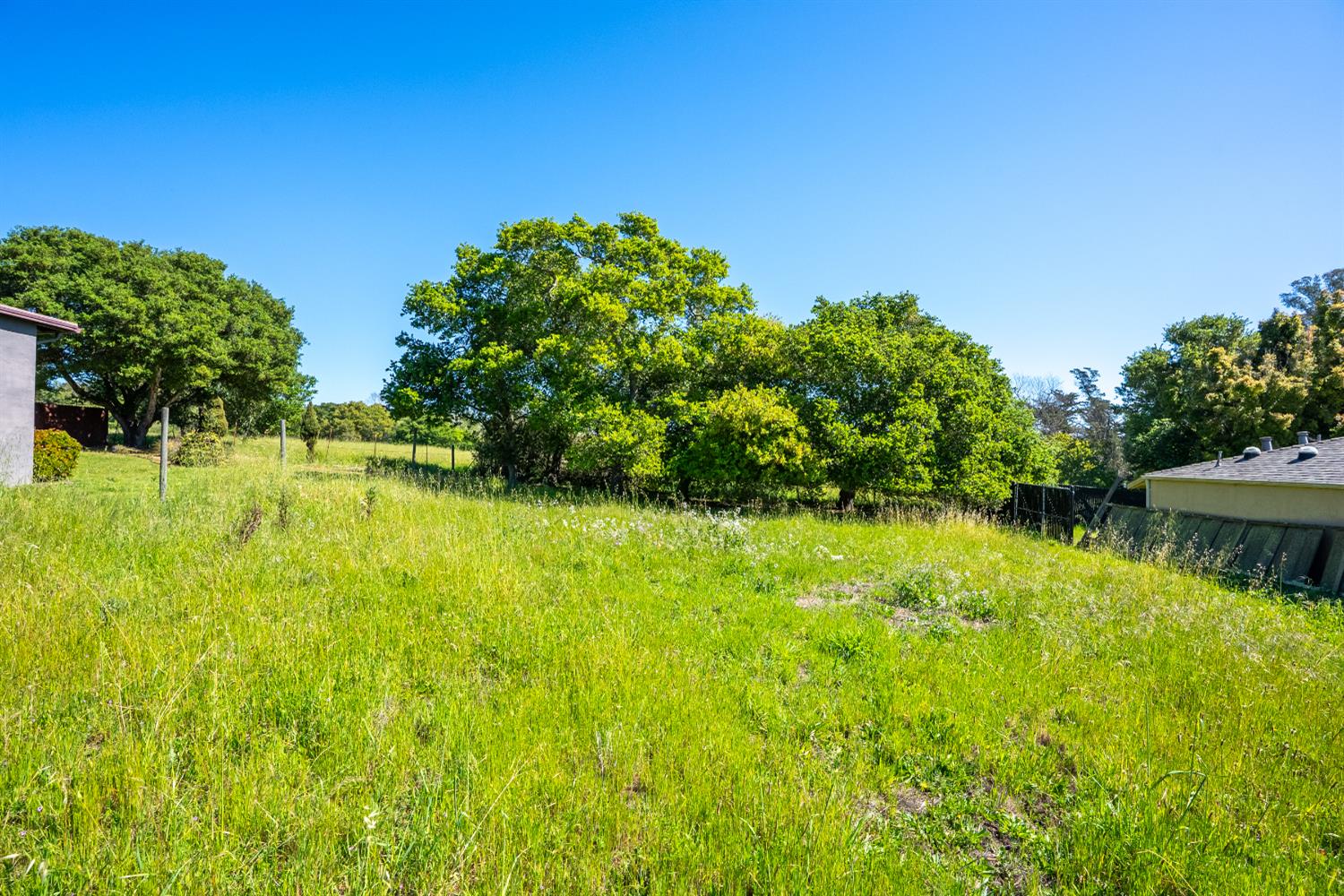 Property photo 25