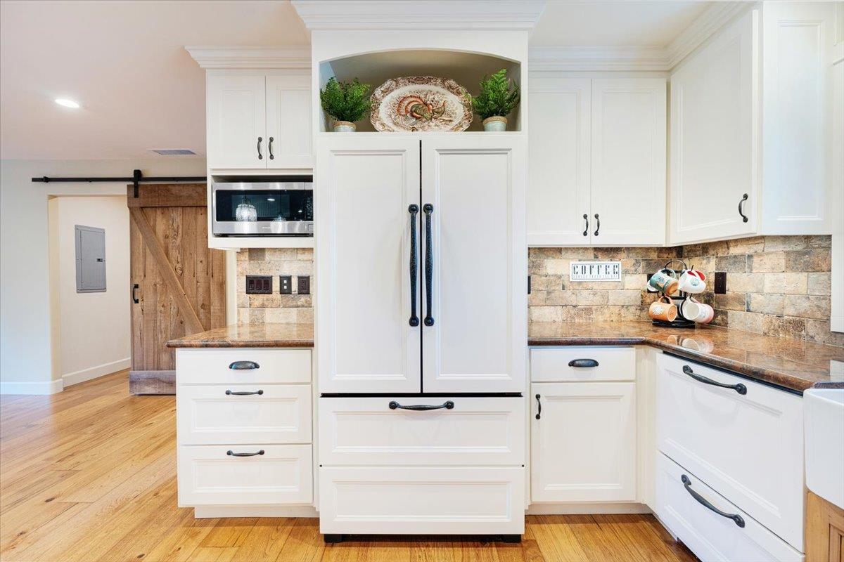 Property photo 35