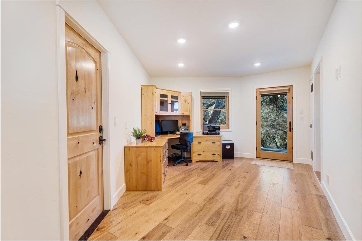 Property photo 42