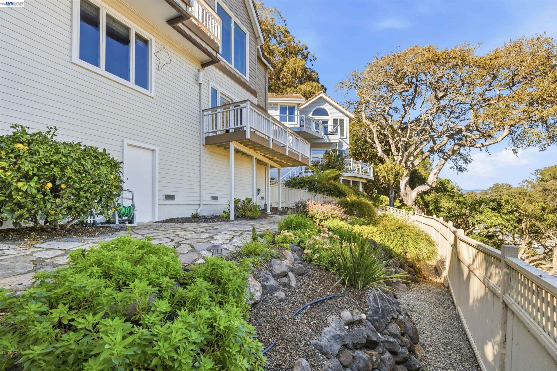 Property photo 37