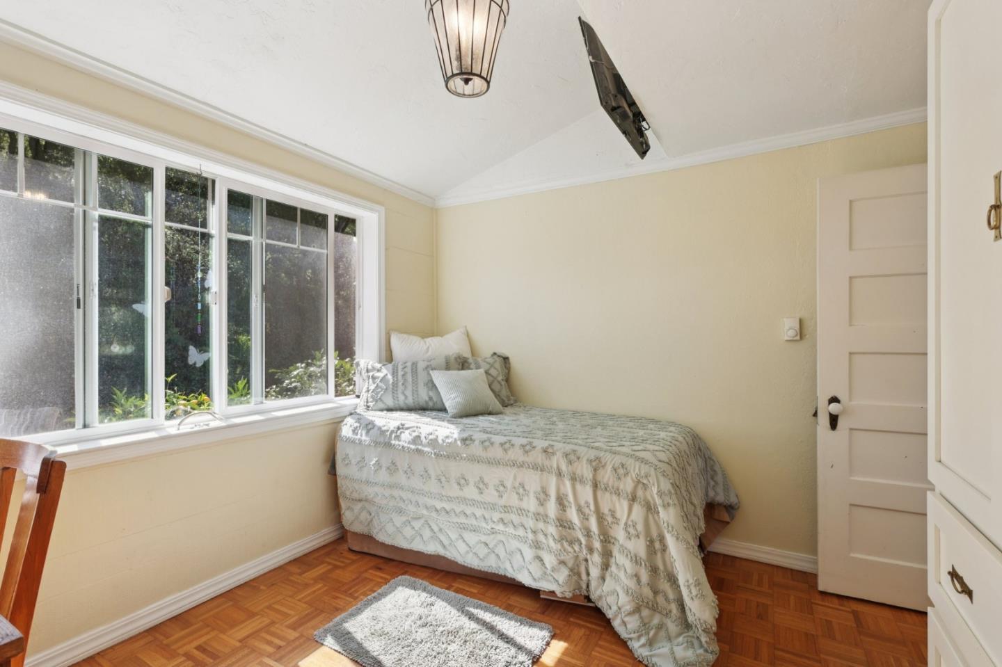 Property photo 28