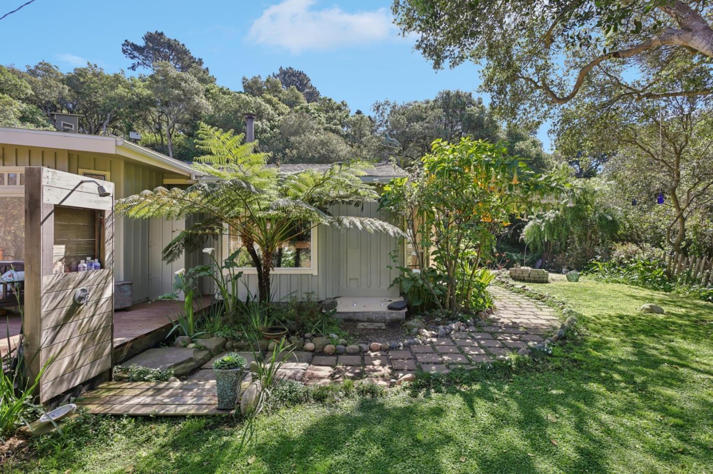 Property photo 35