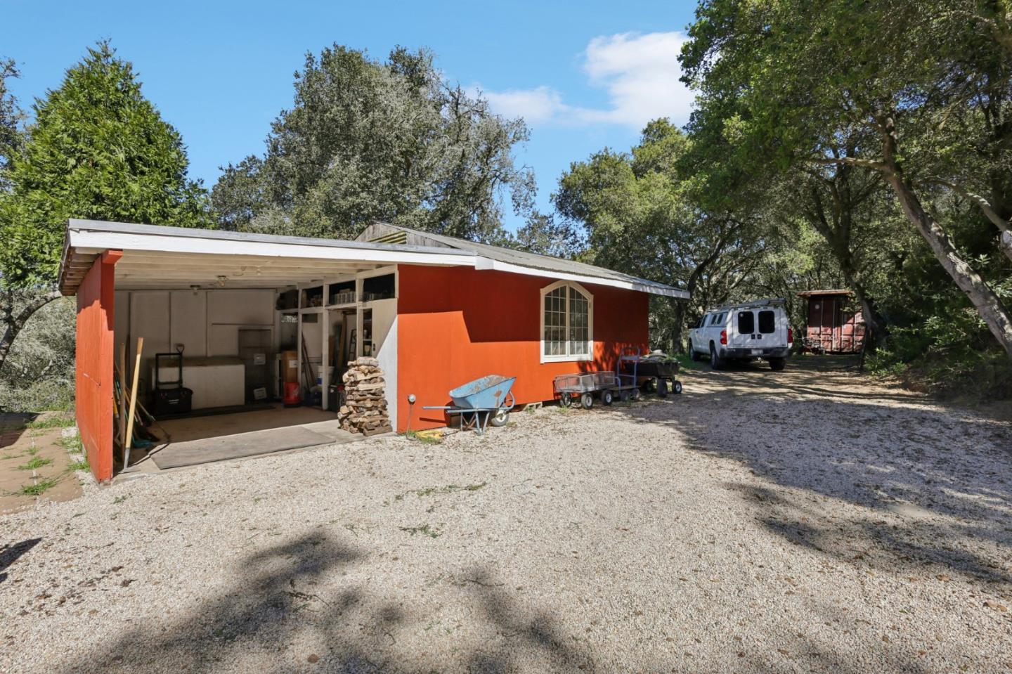 Property photo 40