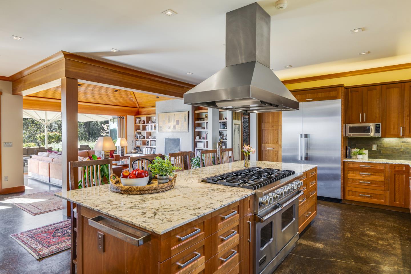 Property photo 35