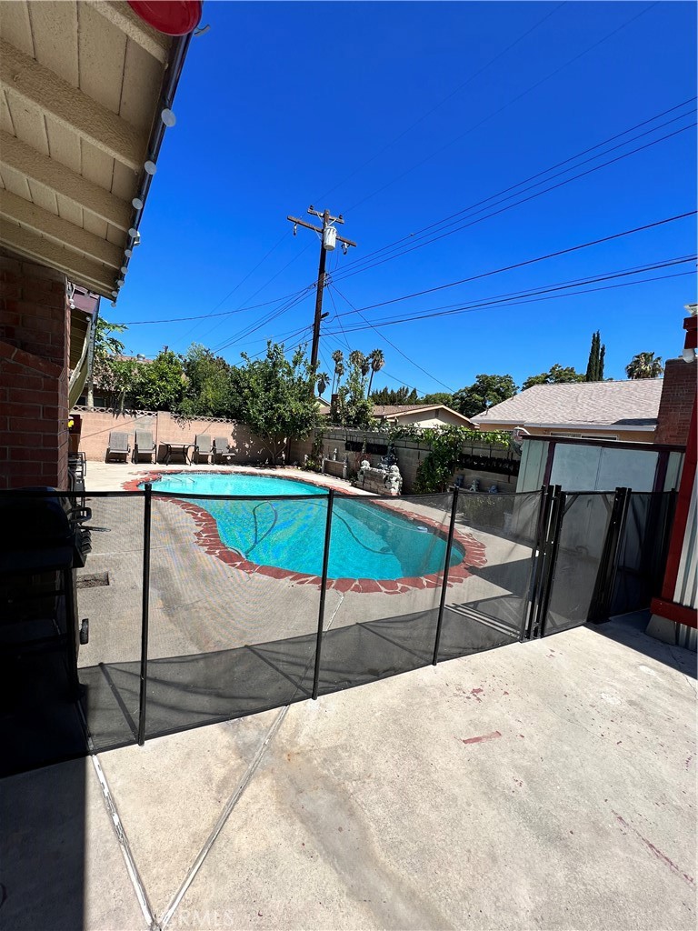 Property photo 38