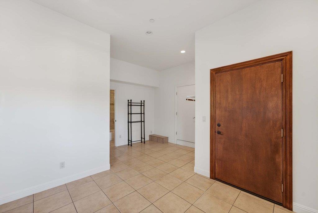 Property photo 50