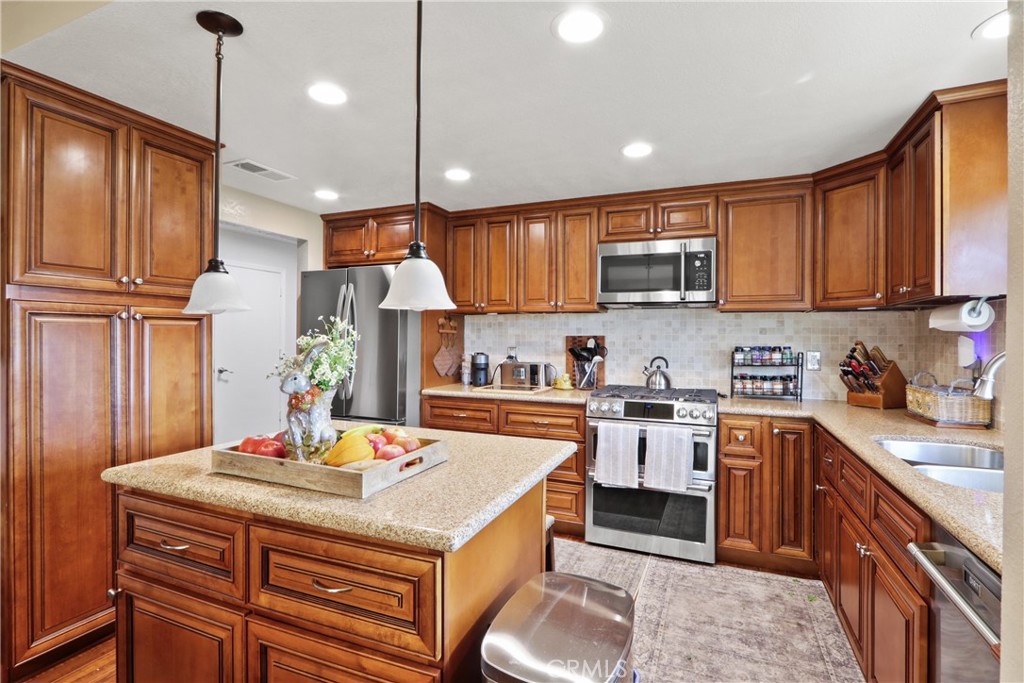 Property photo 24