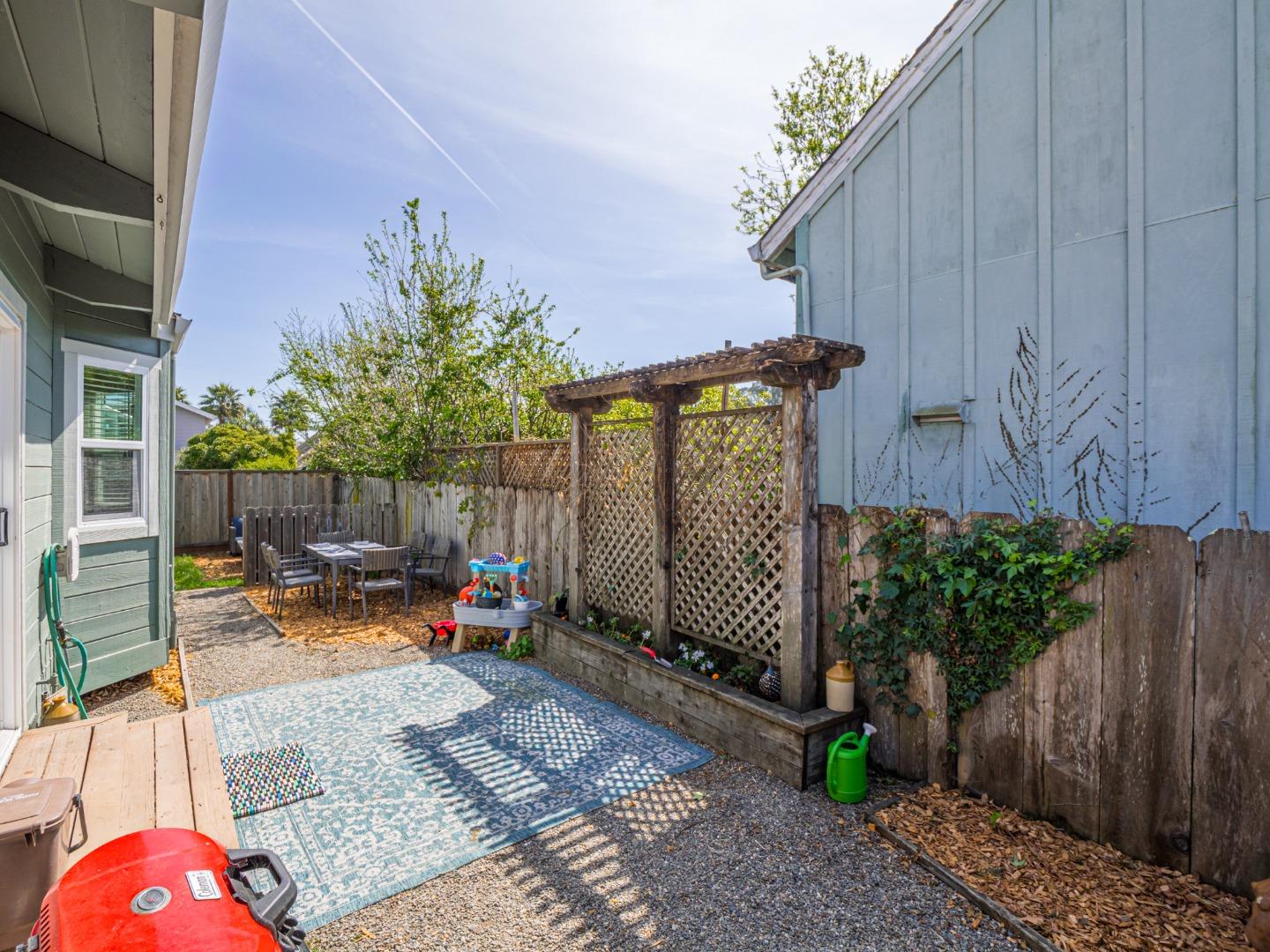 Property photo 34