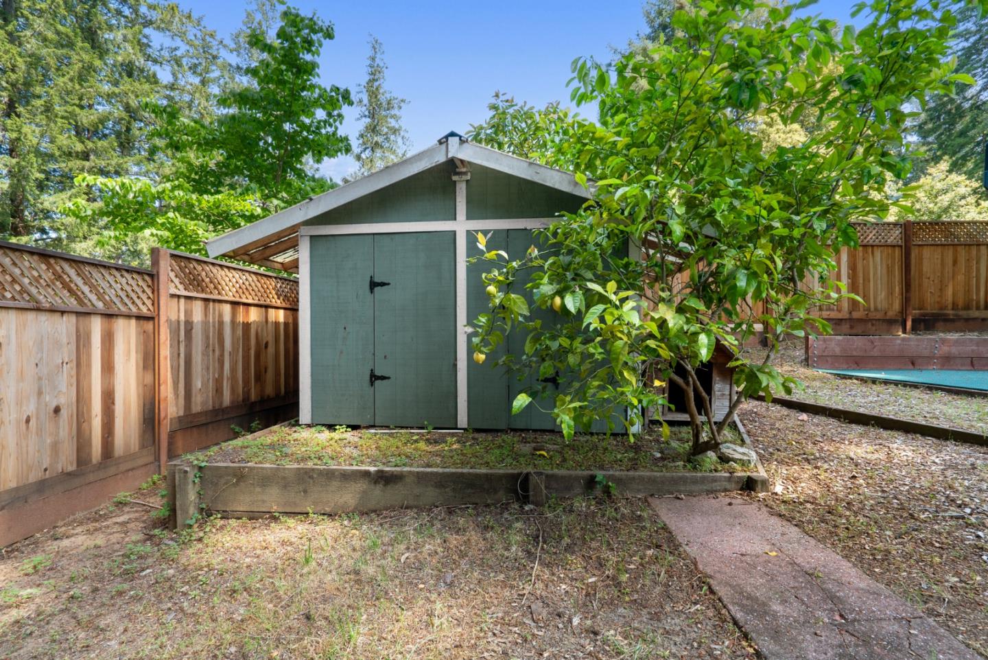 Property photo 37