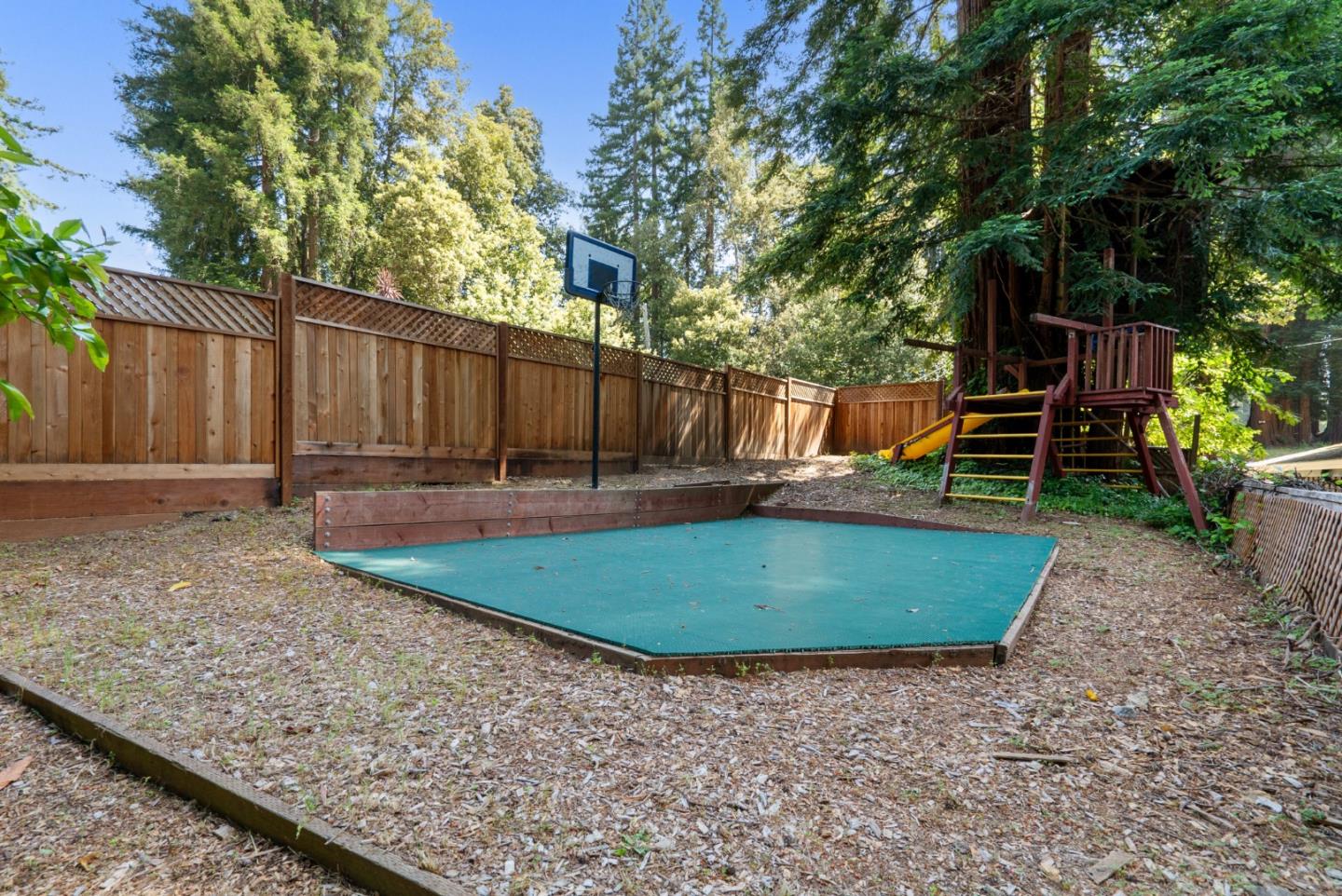 Property photo 43