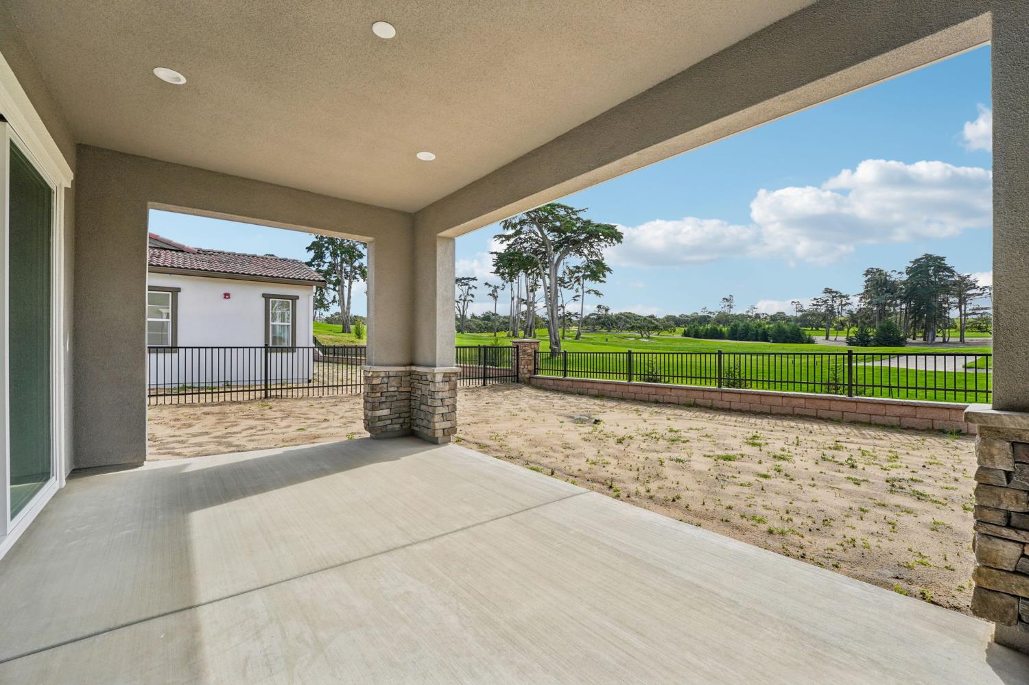 Property photo 37