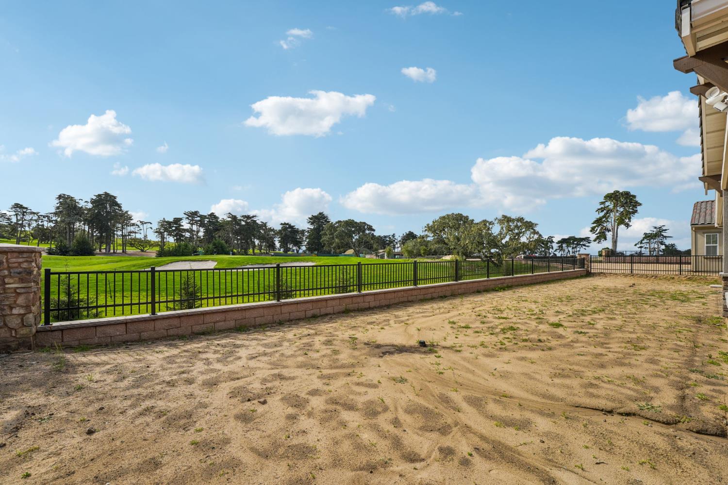 Property photo 41