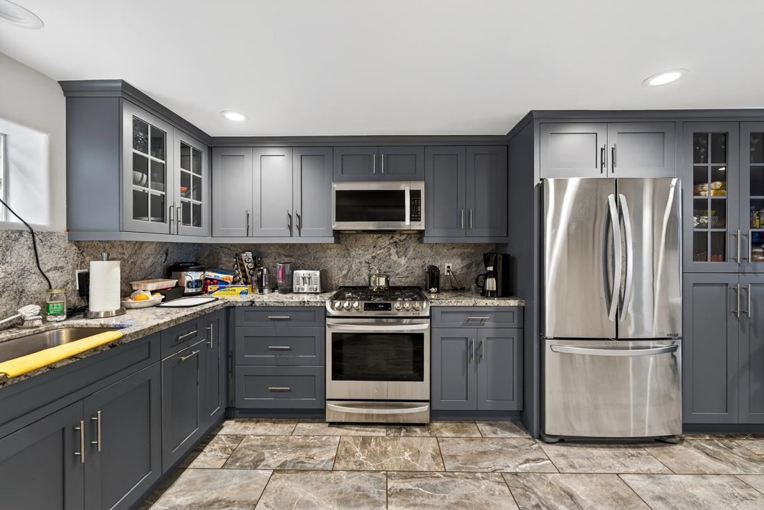 Property photo 44