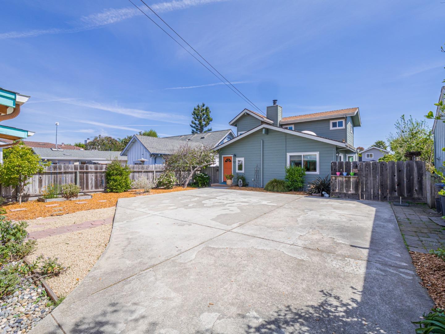 Property photo 45