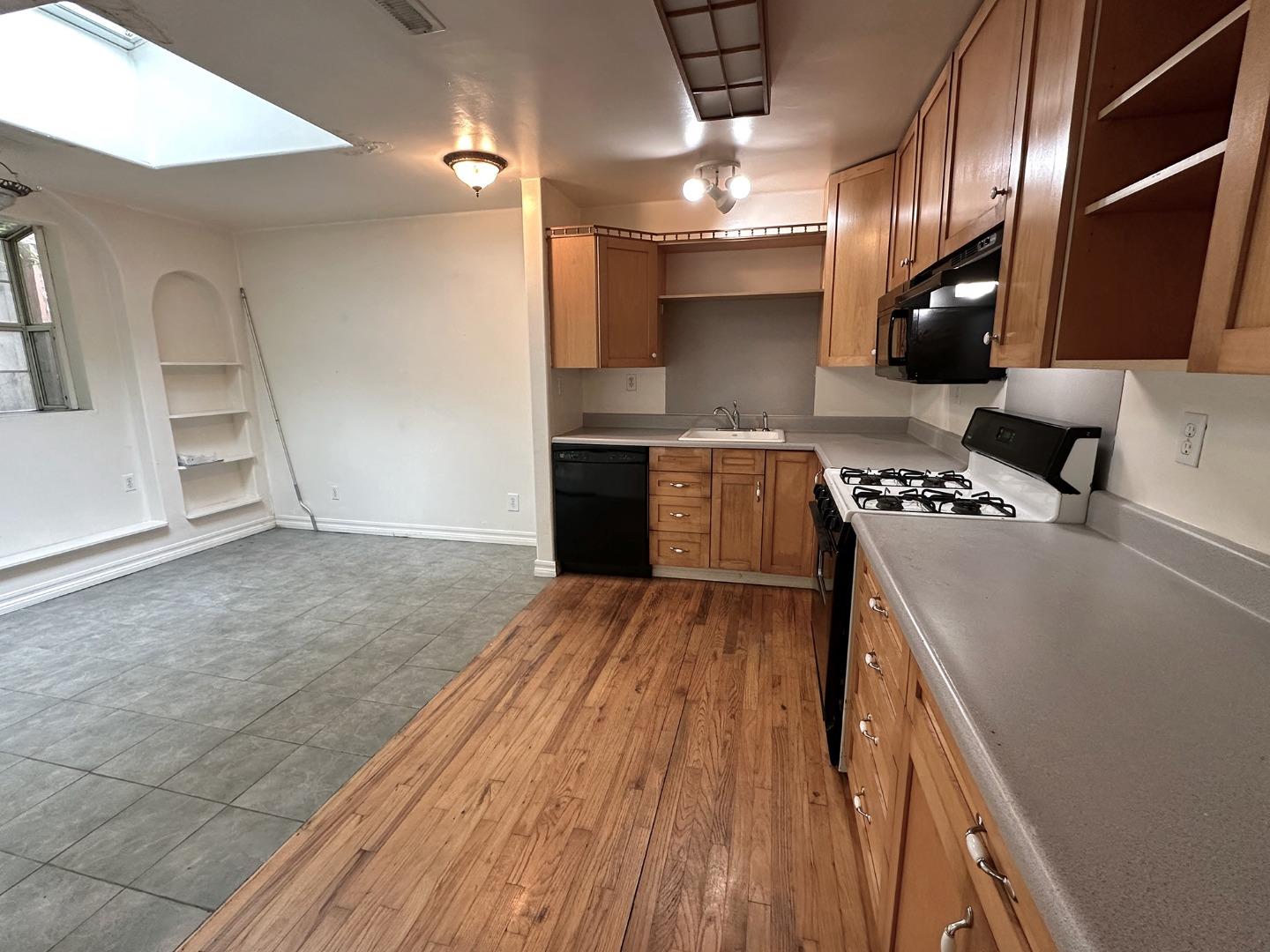 Property photo 46