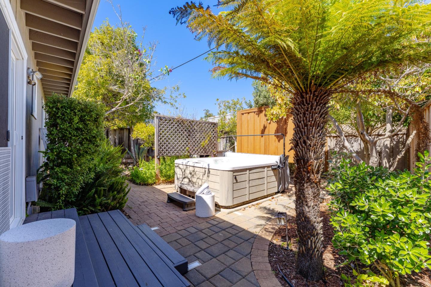 Property photo 30