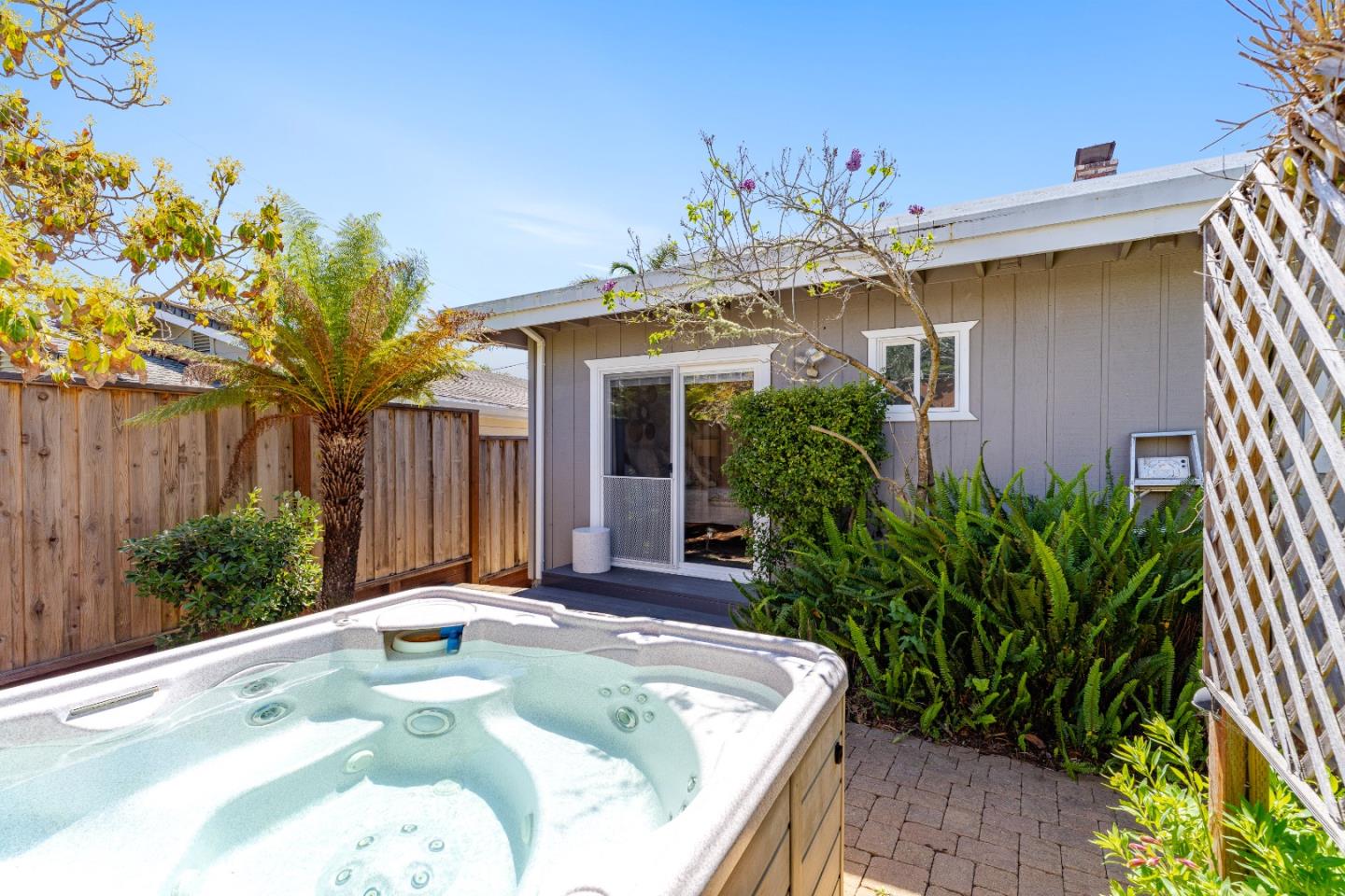Property photo 32