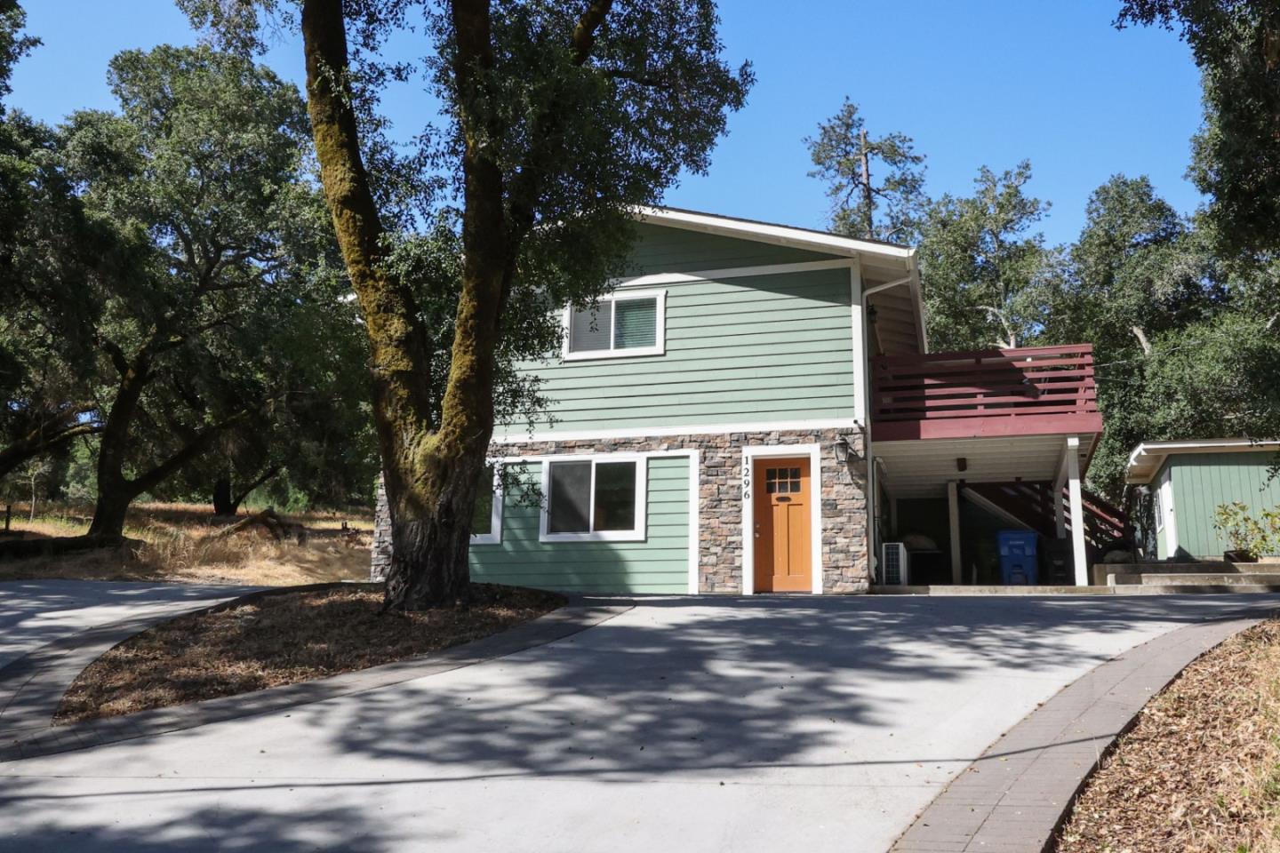 Property photo 40